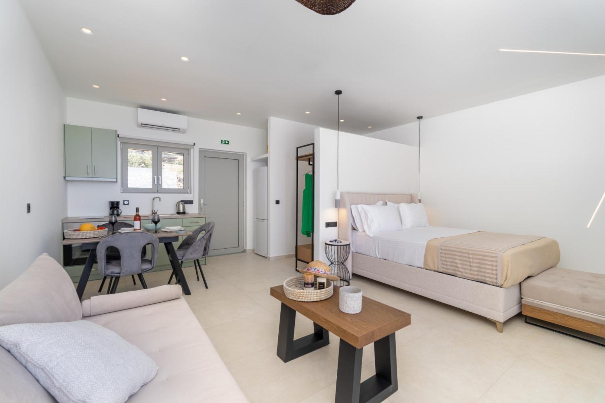 Mellamare Luxury Suites Athánion Exteriér fotografie